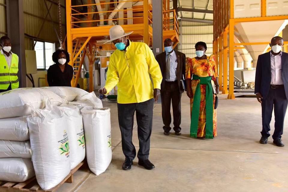 The President of Uganda unveiled the construction of the Uganda Busia Grain Processing Complex Project undertaken by Pingle Group